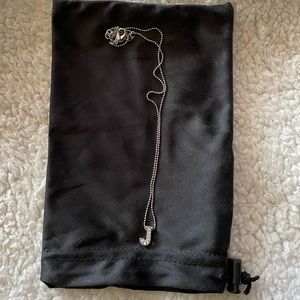 Silver tone necklace